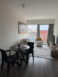 Zona de comedor y sala